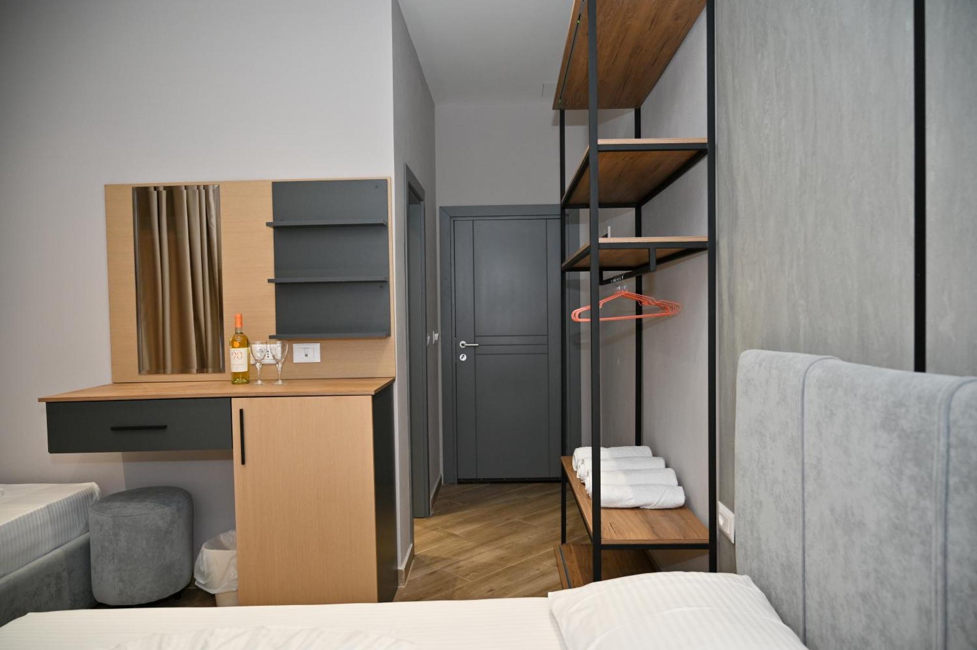 Monduro Hotel Durres Room photo